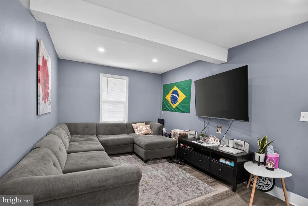 1024 MOUNT HOLLY ROAD Edgewater Park, NJ 08010