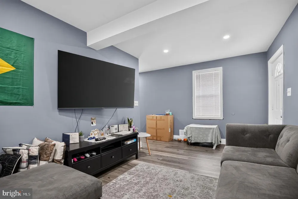 1024 MOUNT HOLLY ROAD Edgewater Park, NJ 08010
