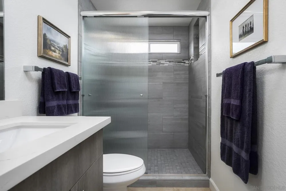 2740 E Evans #11 San Diego, CA 92106