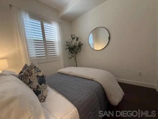 2740 E Evans #11 San Diego, CA 92106