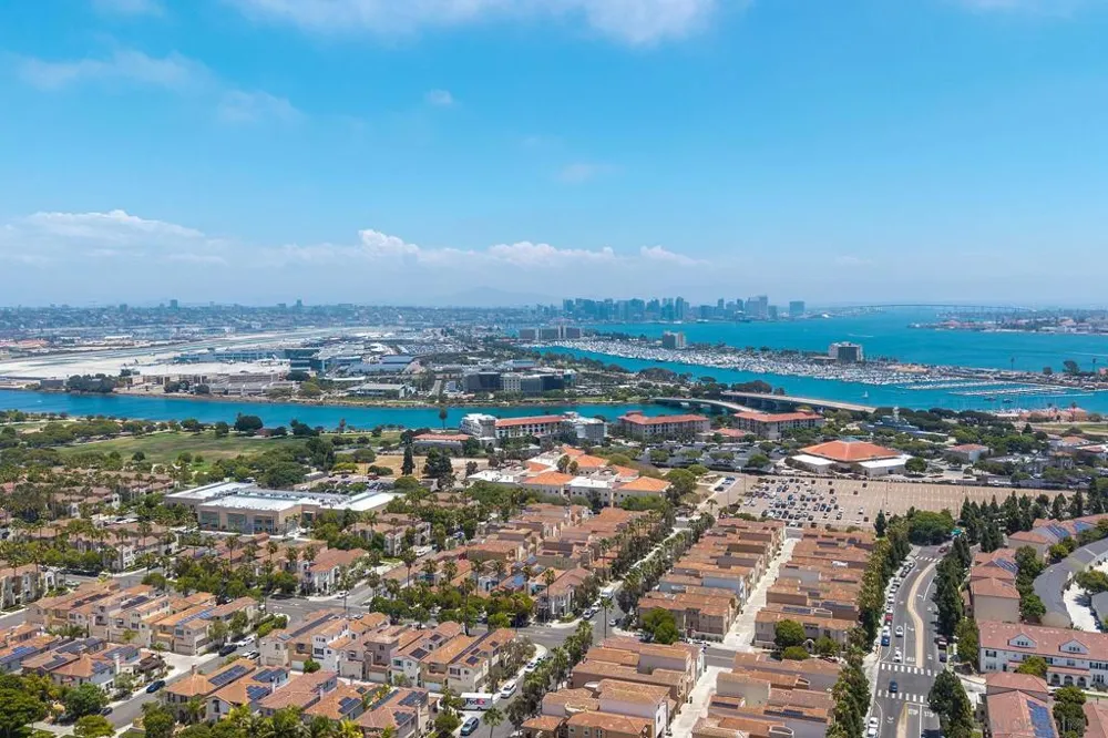 2740 E Evans #11 San Diego, CA 92106