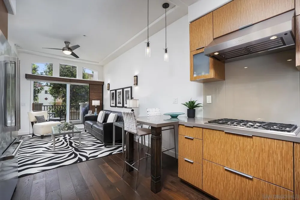 2740 E Evans #11 San Diego, CA 92106