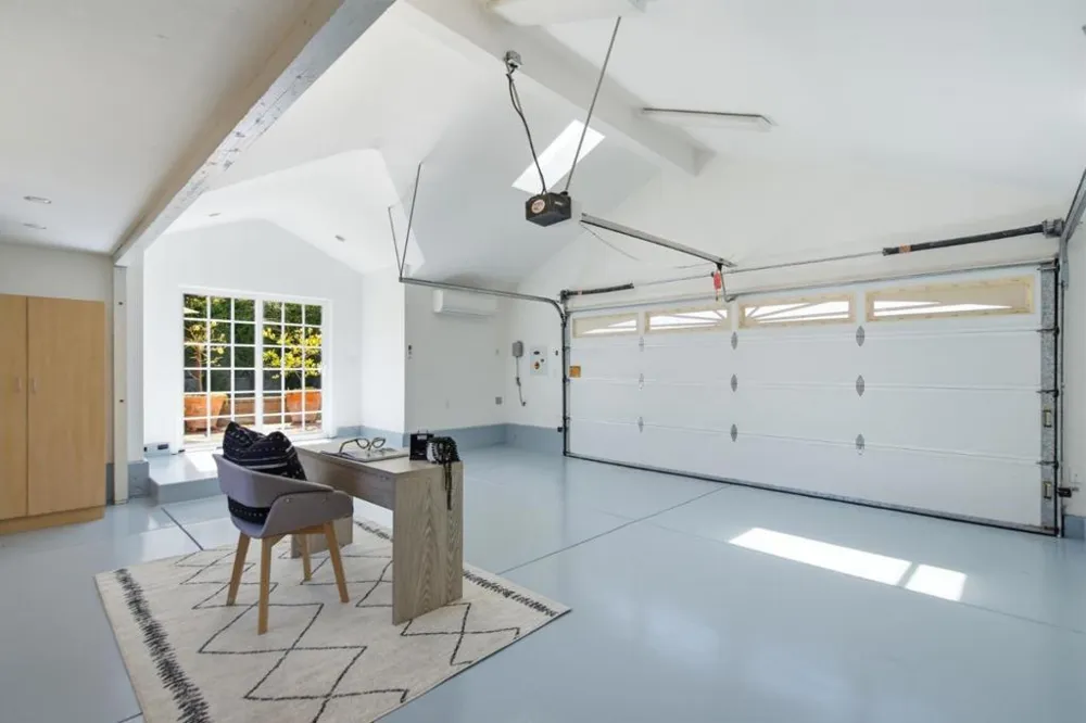 2719 Brewster Avenue Redwood City, CA 94062