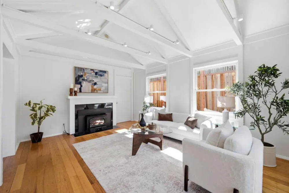 2719 Brewster Avenue Redwood City, CA 94062