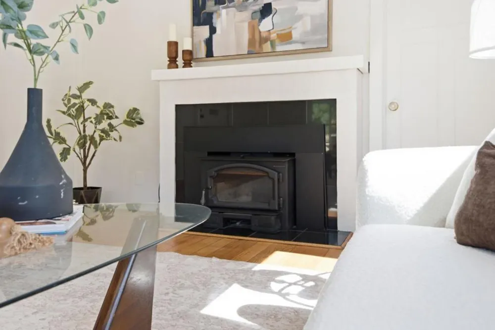 2719 Brewster Avenue Redwood City, CA 94062
