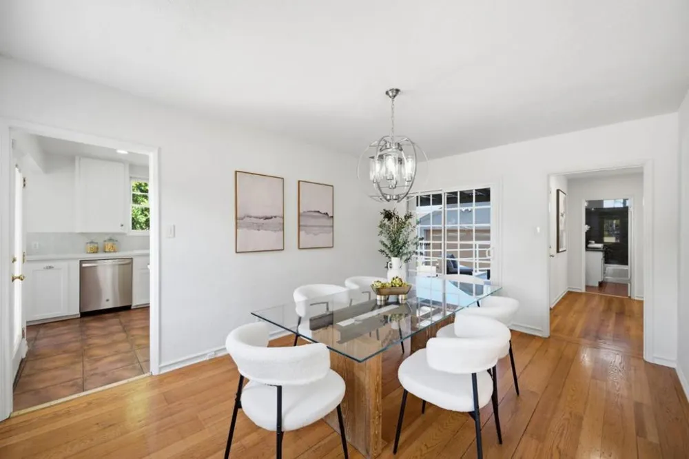 2719 Brewster Avenue Redwood City, CA 94062