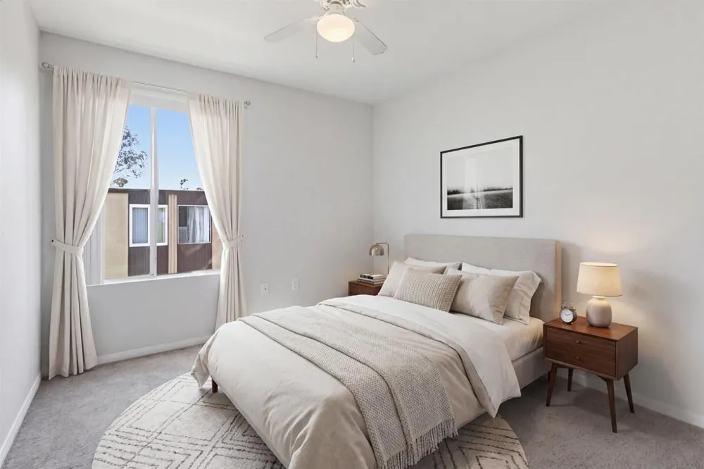 3454 Castle Glen #228 San Diego, CA 92123