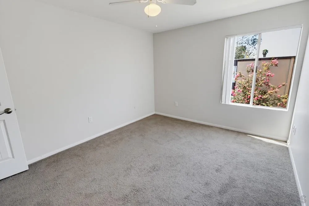 3454 Castle Glen #228 San Diego, CA 92123