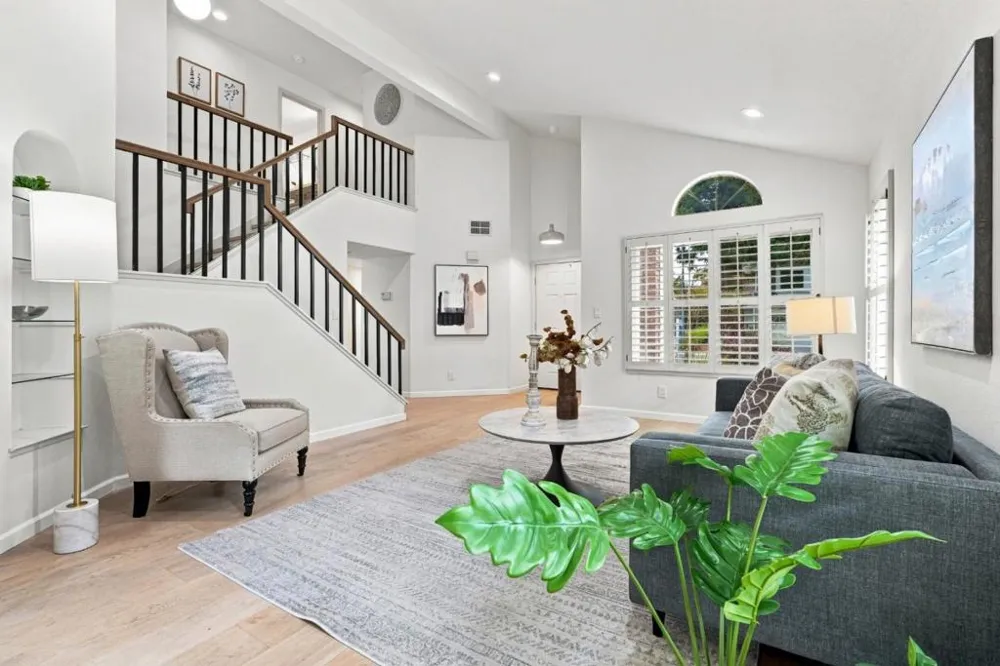 216 Yarborough Lane Redwood City, CA 94061
