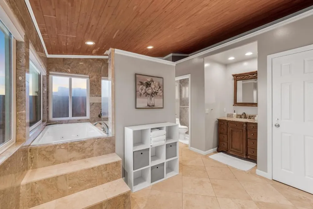 204 Shoreview Avenue Pacifica, CA 94044