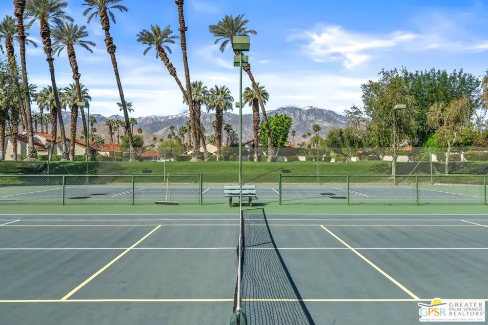 2 Calle Navarros Rancho Mirage, CA 92270