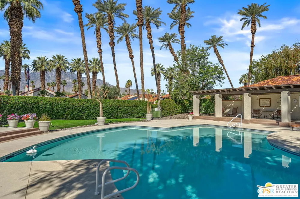 2 Calle Navarros Rancho Mirage, CA 92270
