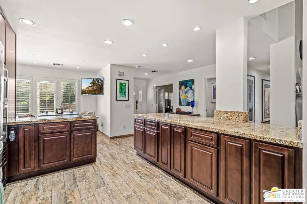 2 Calle Navarros Rancho Mirage, CA 92270