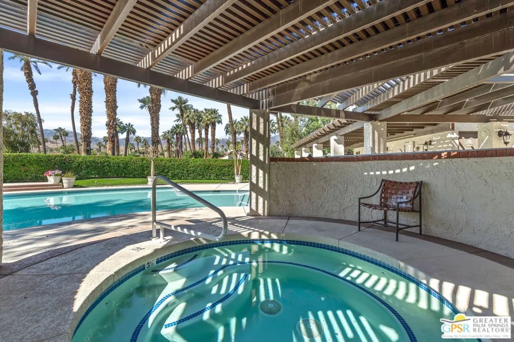 2 Calle Navarros Rancho Mirage, CA 92270