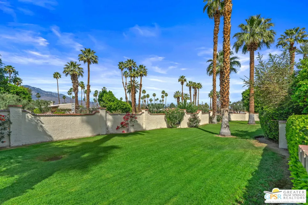 2 Calle Navarros Rancho Mirage, CA 92270