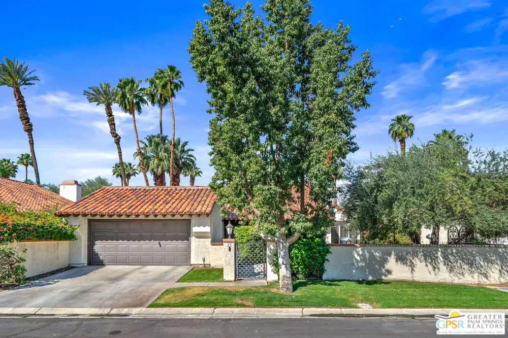 2 Calle Navarros Rancho Mirage, CA 92270