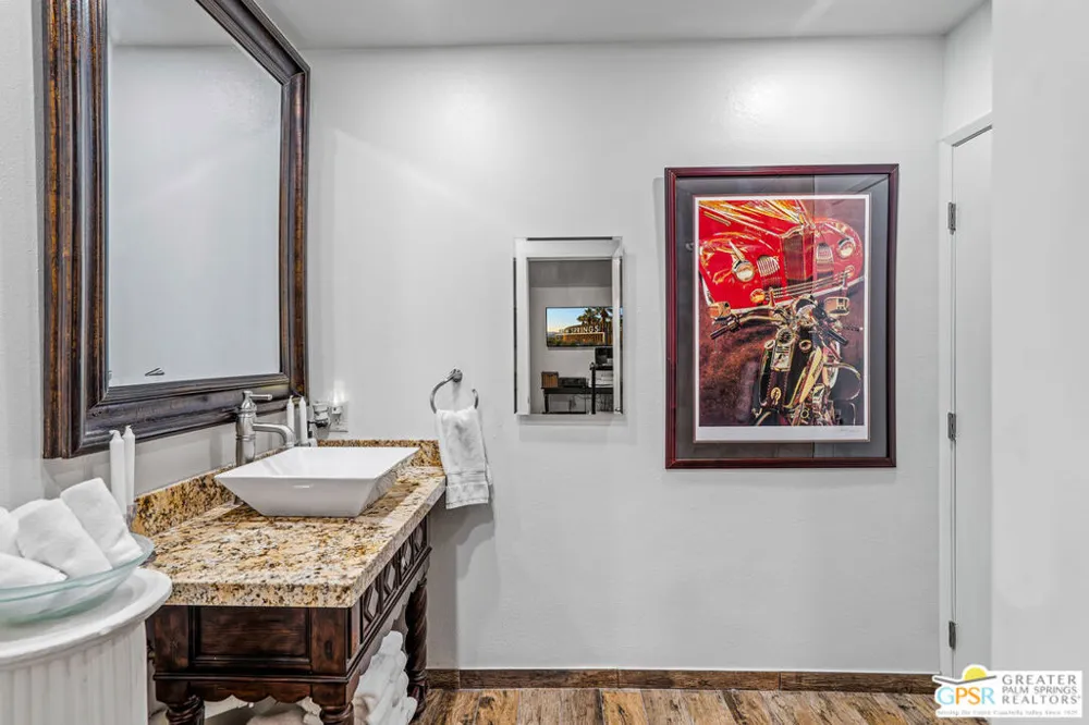 2 Calle Navarros Rancho Mirage, CA 92270