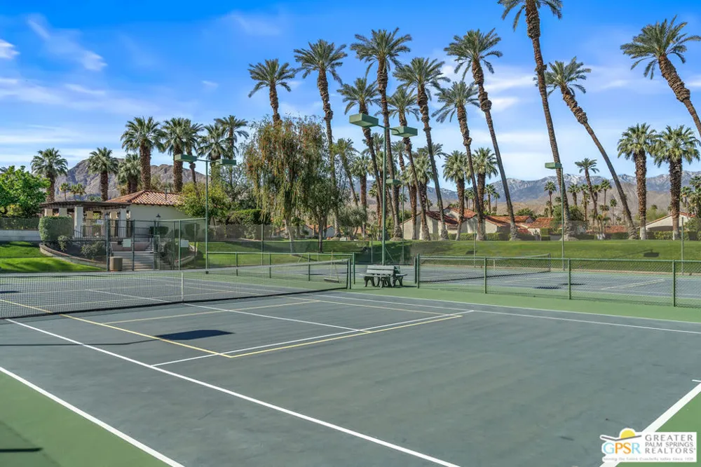 2 Calle Navarros Rancho Mirage, CA 92270