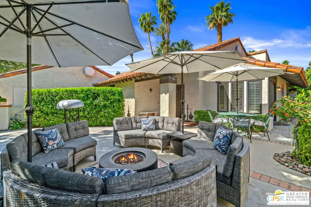 2 Calle Navarros Rancho Mirage, CA 92270