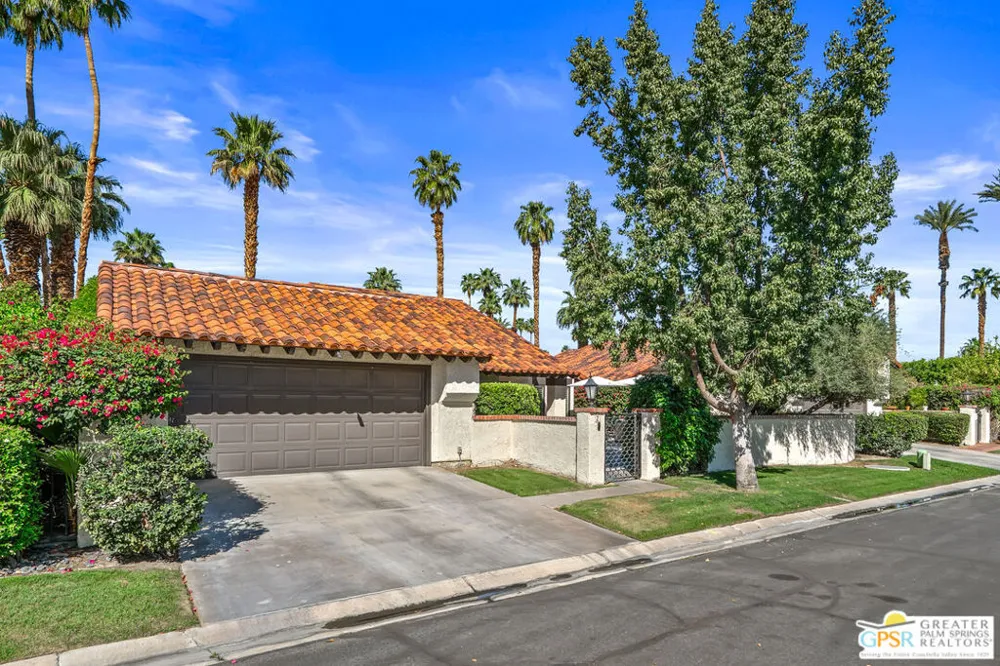 2 Calle Navarros Rancho Mirage, CA 92270
