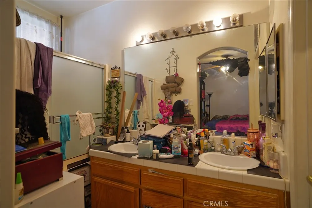 9708 Metherly Hill Bakersfield, CA 93312