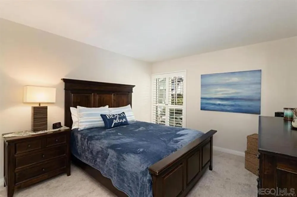 1040 Coast Blvd S #201 La Jolla, CA 92037