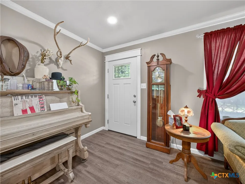 461 Shortys Lane Fredericksburg, TX 78624