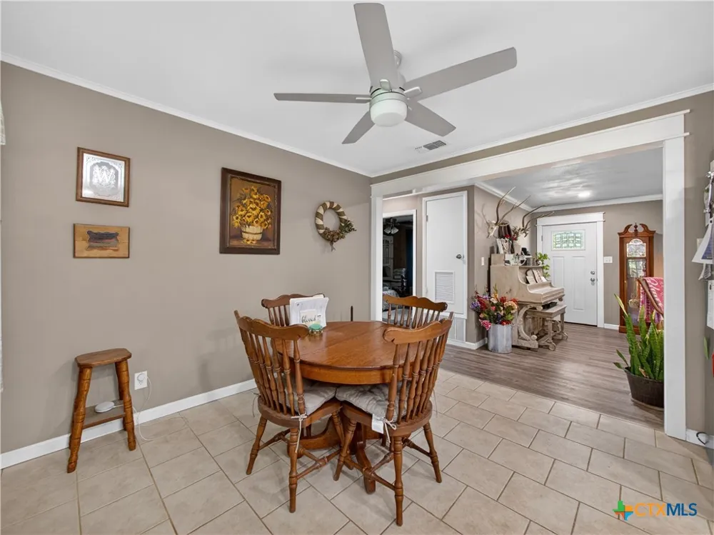 461 Shortys Lane Fredericksburg, TX 78624