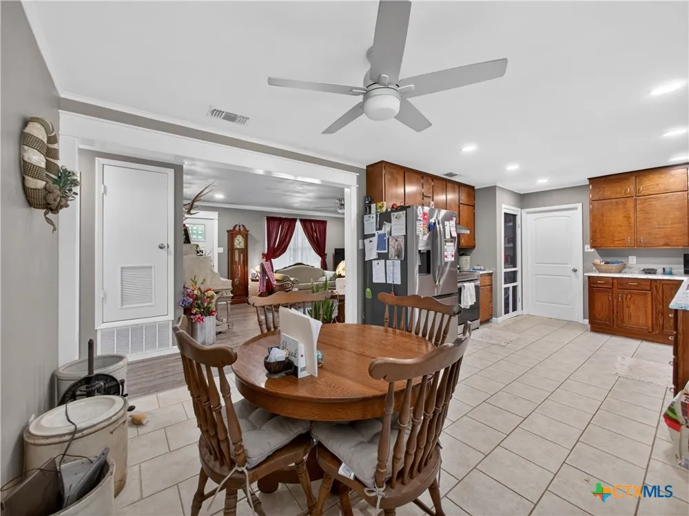 461 Shortys Lane Fredericksburg, TX 78624