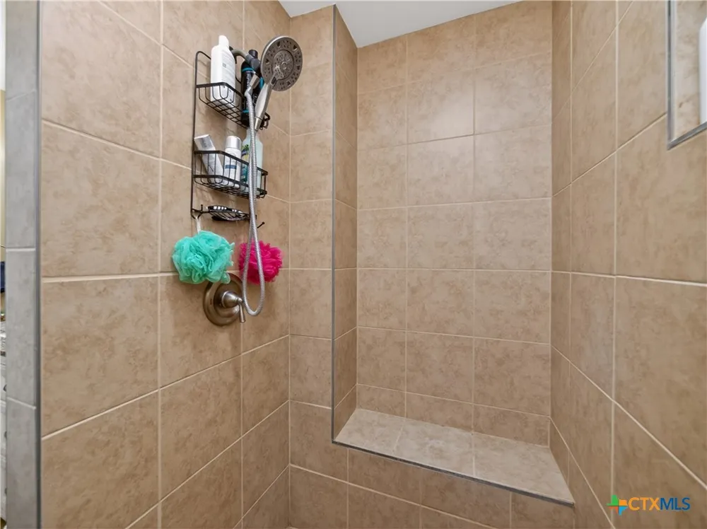 461 Shortys Lane Fredericksburg, TX 78624
