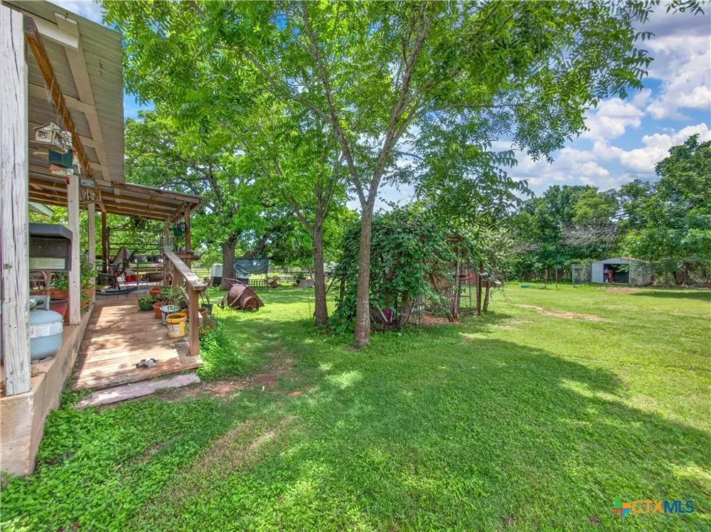 461 Shortys Lane Fredericksburg, TX 78624