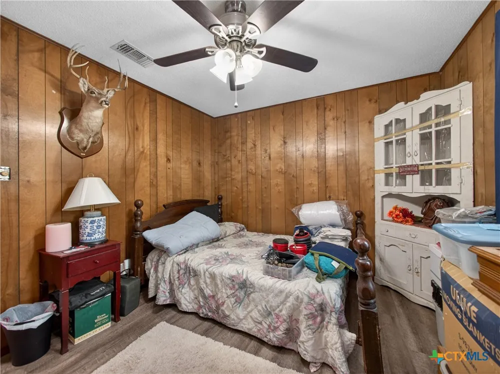 461 Shortys Lane Fredericksburg, TX 78624