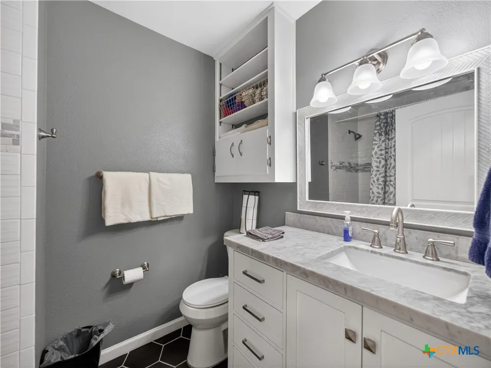 461 Shortys Lane Fredericksburg, TX 78624
