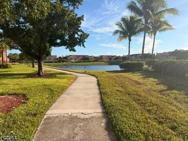 Concordia Lake Circle #101 Cape Coral, FL 33909