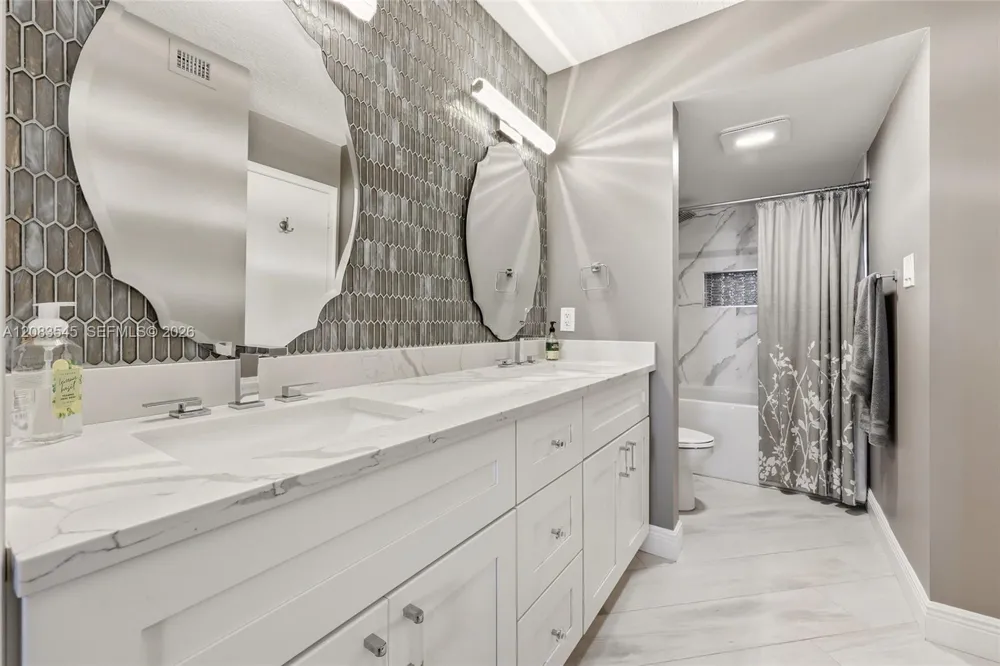 5380 Ocean Dr #18B Singer Island, FL 33404