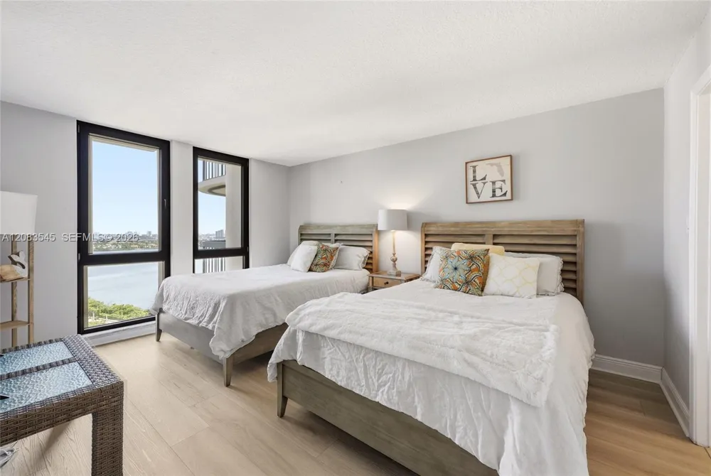 5380 Ocean Dr #18B Singer Island, FL 33404