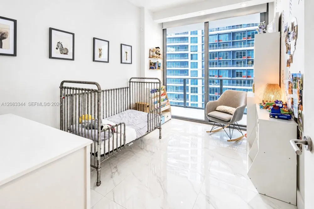 1300 S Miami Ave #2006 Miami, FL 33130