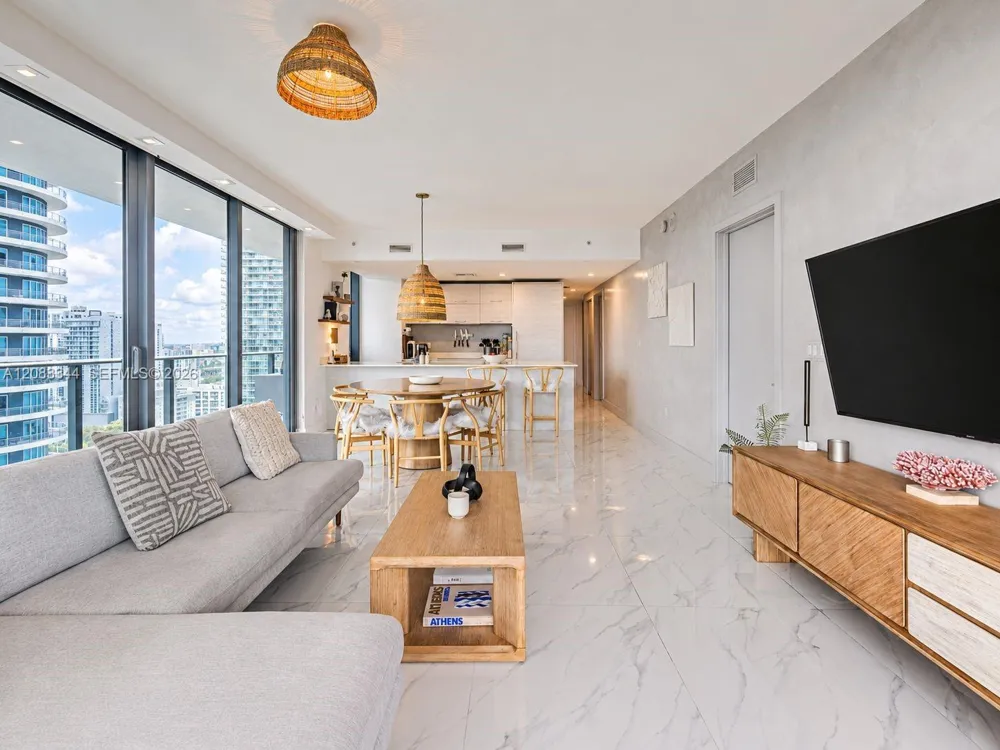 1300 S Miami Ave #2006 Miami, FL 33130