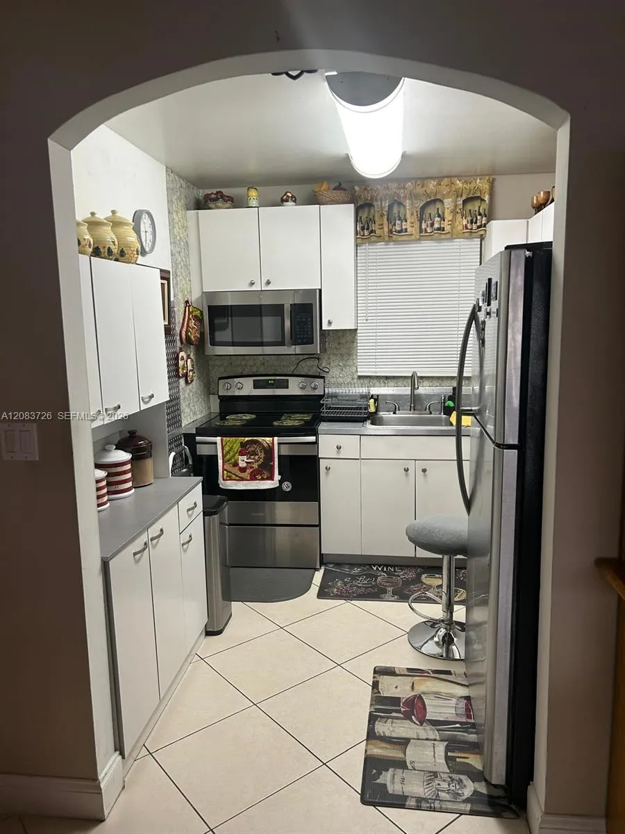 7450 Miami Lakes Dr #C104 Miami Lakes, FL 33014