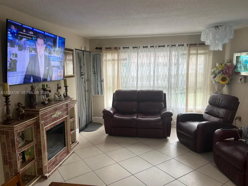 7450 Miami Lakes Dr #C104 Miami Lakes, FL 33014