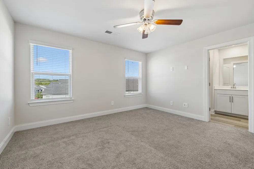 2203 Kulshan Ct Lebanon, TN 37087