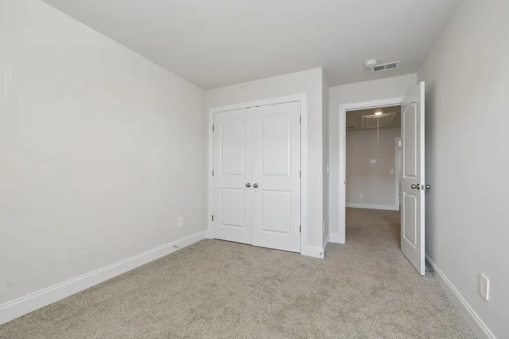 2203 Kulshan Ct Lebanon, TN 37087