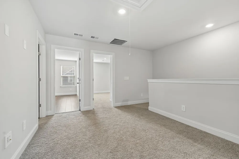 2203 Kulshan Ct Lebanon, TN 37087