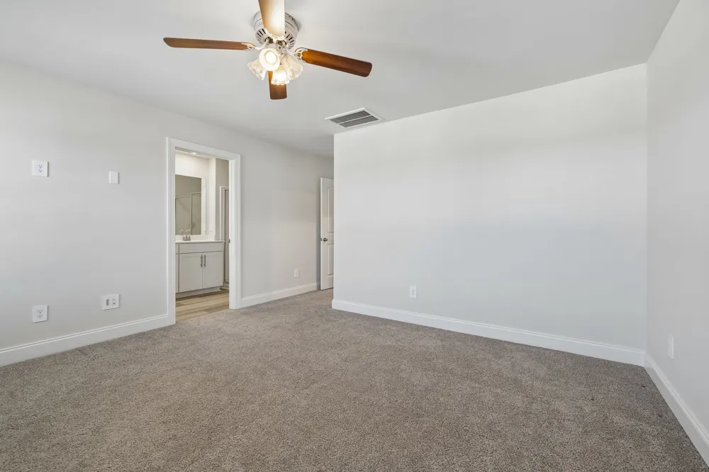 2203 Kulshan Ct Lebanon, TN 37087