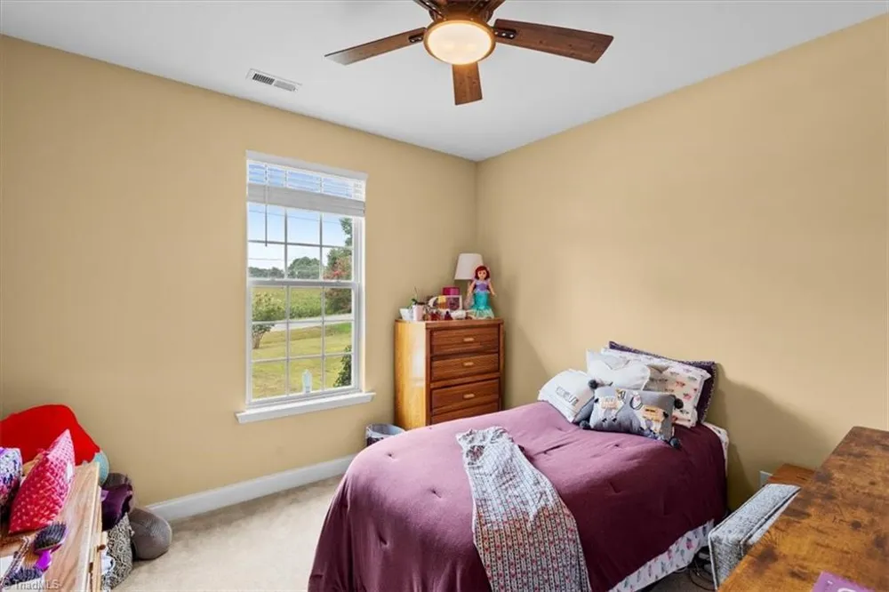 9141 Warren Road Kernersville, NC 27284