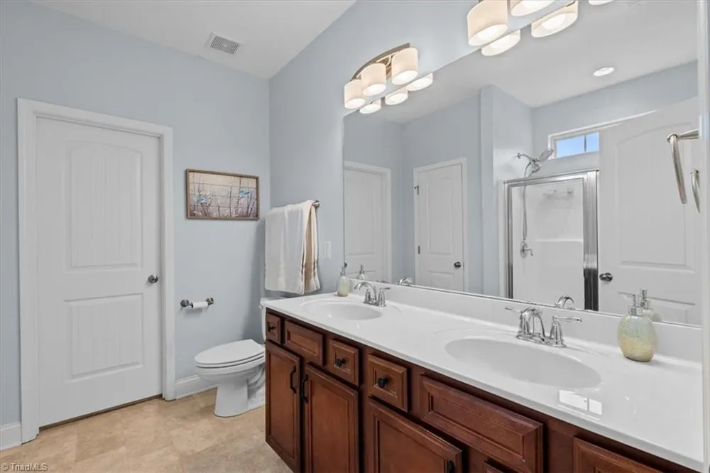 9141 Warren Road Kernersville, NC 27284