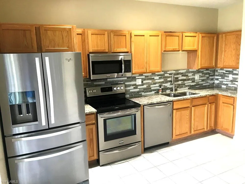 10025 Ravello Boulevard Fort Myers, FL 33905