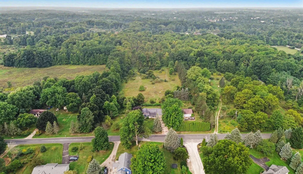 15415 Simmons Avenue NE Solon Township, MI 49319