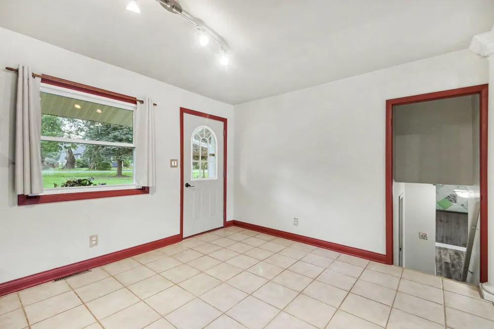15415 Simmons Avenue NE Solon Township, MI 49319