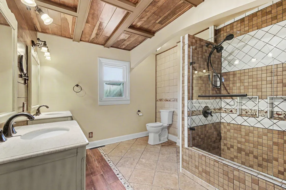 15415 Simmons Avenue NE Solon Township, MI 49319